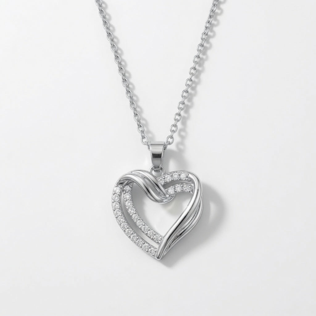 Amor Heart Pendant – silver | 925 Sterling Silver Jewelry by Cilhouette