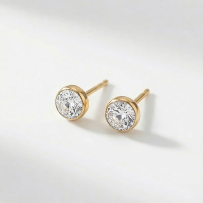 Bezel Solitaire Studs – white stone | 925 Sterling Silver Jewelry by Cilhouette