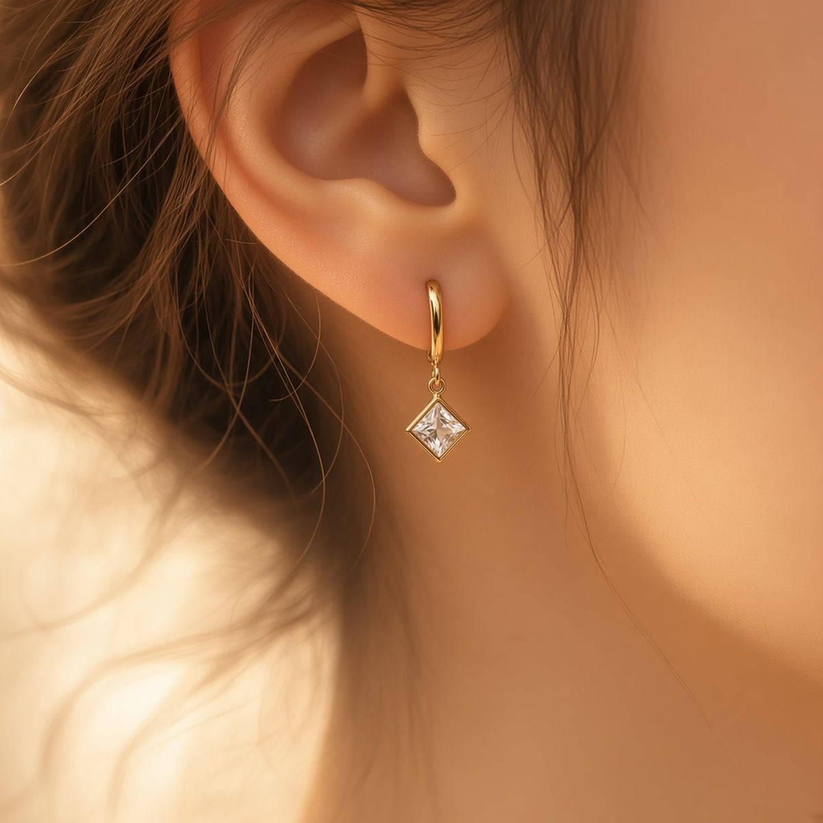 Drop Diamond Hoops – gold-plated – close-up detail | 925 Sterling Silver Jewelry by Cilhouette
