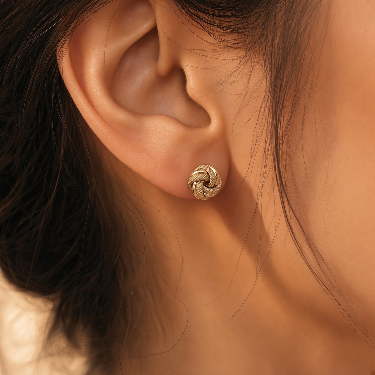 Knot Earrings – close-up detail | 925 Sterling Silver Jewelry by Cilhouette