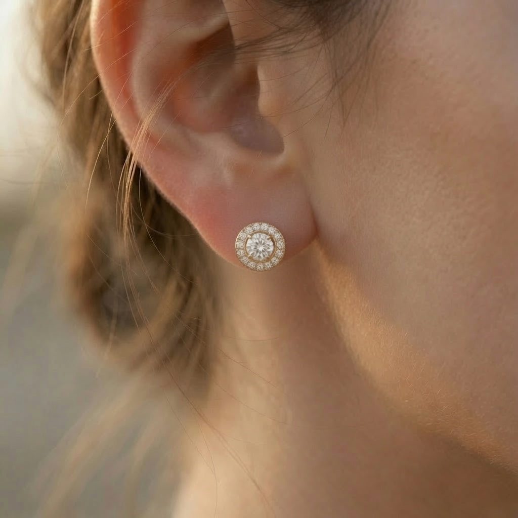Radiant Halo Studs – gold-plated – close-up detail | 925 Sterling Silver Jewelry by Cilhouette