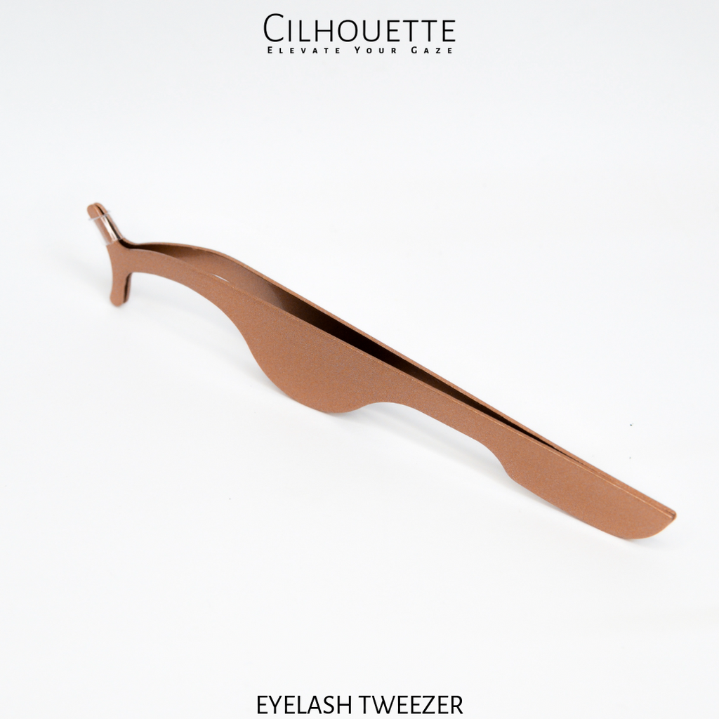 EYELASH APPLICATOR