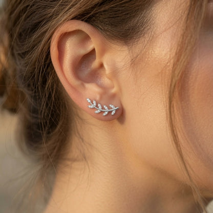 Vine Leaf Climbers – silver – close-up detail | 925 Sterling Silver Jewelry by Cilhouette